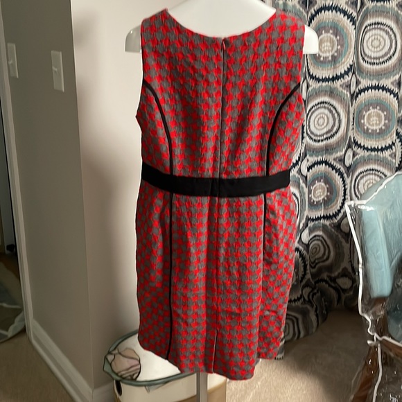 Pretty winter dress - Picture 3 of 7